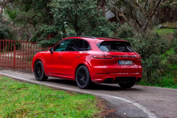 Prueba Porsche Cayenne GTS 2020