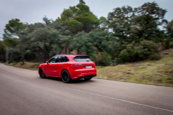 Prueba Porsche Cayenne GTS 2020