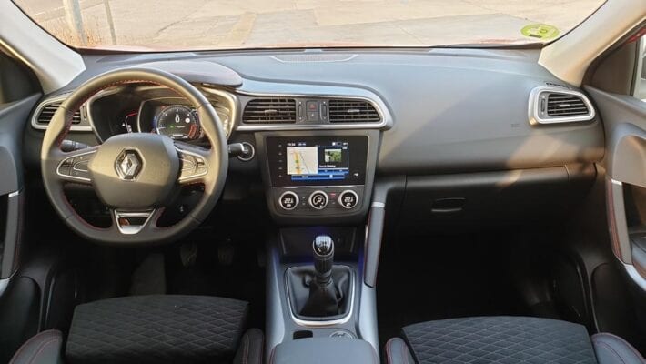 Renault Kadjar 4WD interior