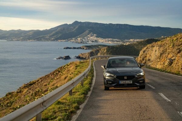 Prueba SEAT León 2020  frontal movimiento