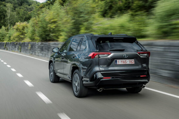 Prueba Toyota RAV4 Plug-In