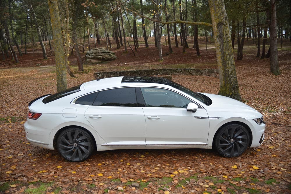 Prueba Volkswagen Arteon 2.0 TSI 4Motion, líder de la resistencia