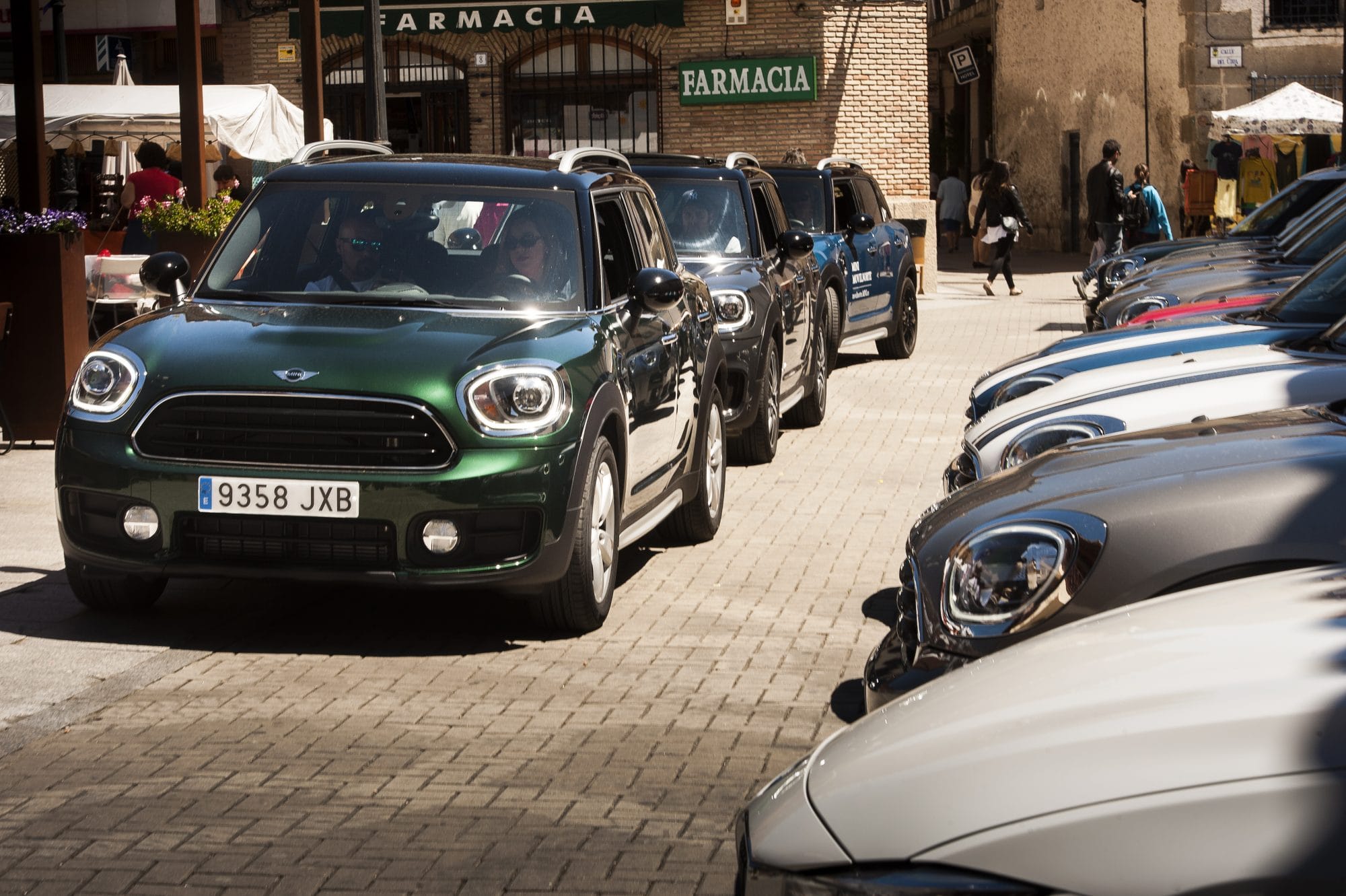 Movilnorte reune a 40 MINI Countryman para disfrutar de una ruta por la Sierra de Madrid