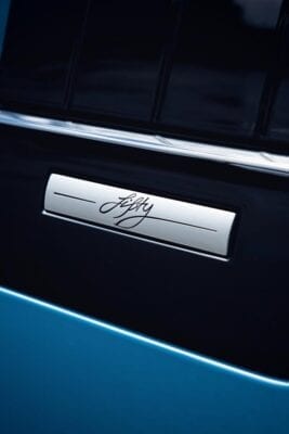 Range Rover Fifty placa