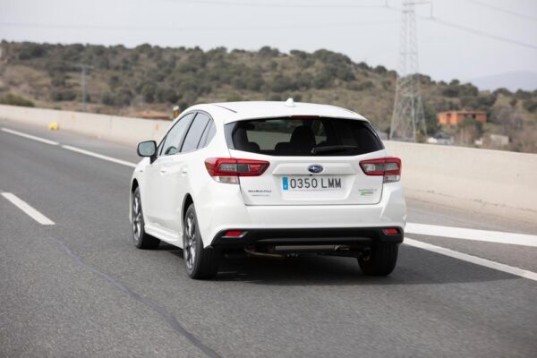 Prueba Subaru Impreza Eco Hybrid