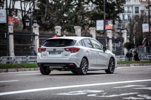 Prueba Subaru Impreza Eco Hybrid