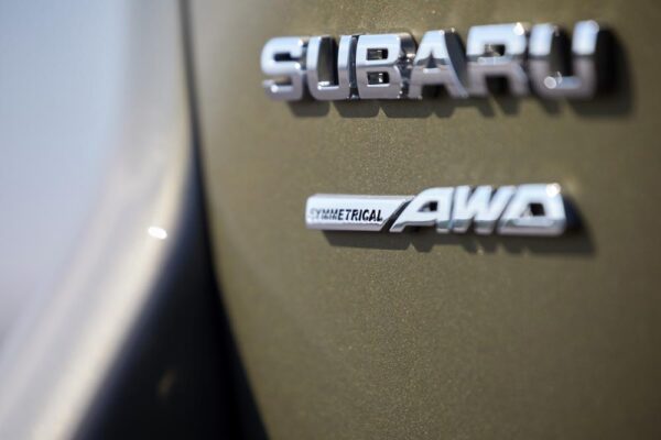 Subaru Outback Revista CAR detalle