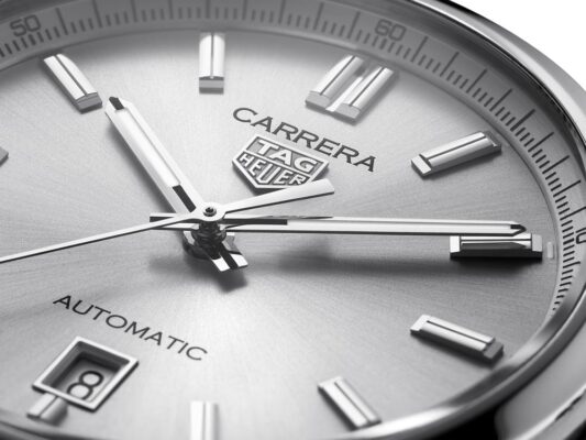 TAG Heuer Carrera Three Hands 31 mm Revista CAR