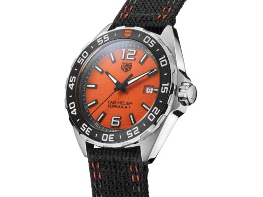 TAG Heuer Formula 1 frontal naranja