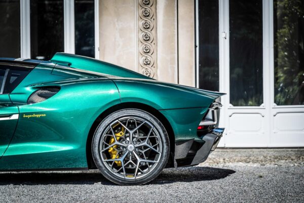 Touring Superleggera Arese RH95