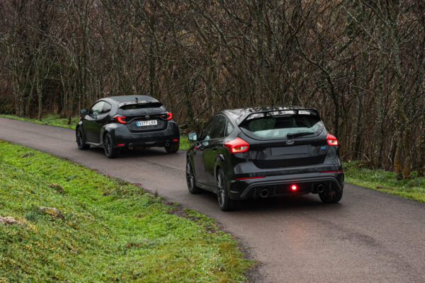 Toyota GR Yaris y Ford Focus RS