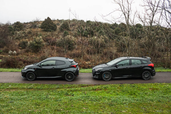 Toyota GR Yaris y Ford Focus RS