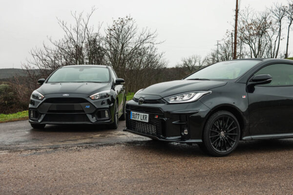 Toyota GR Yaris y Ford Focus RS