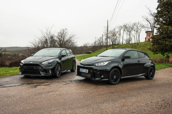 Toyota GR Yaris y Ford Focus RS