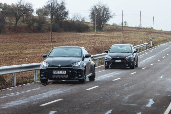 Toyota GR Yaris y Ford Focus RS