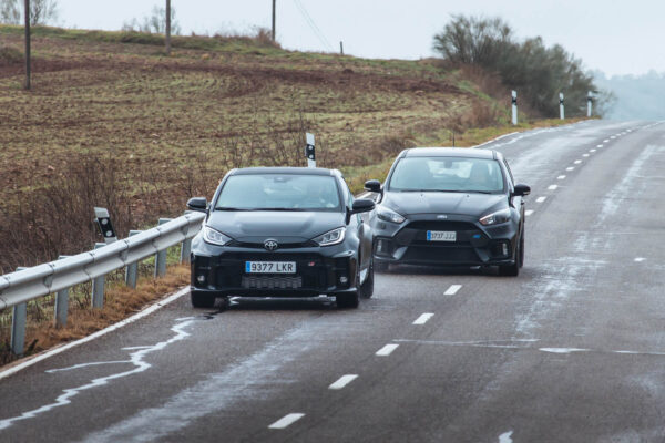 Toyota GR Yaris y Ford Focus RS