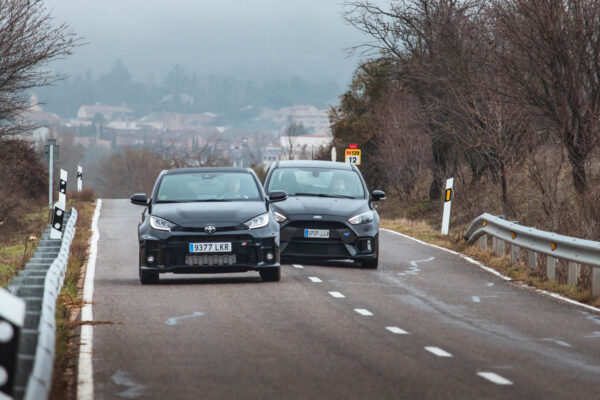 Toyota GR Yaris y Ford Focus RS