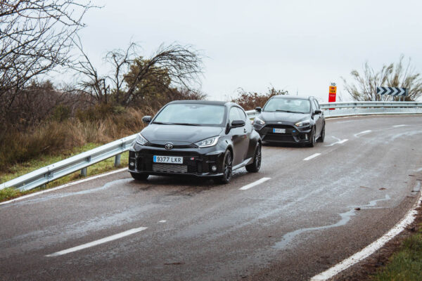 Toyota GR Yaris y Ford Focus RS