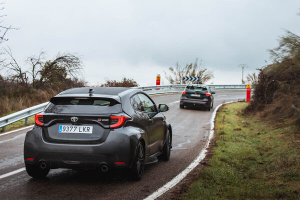 Toyota GR Yaris y Ford Focus RS