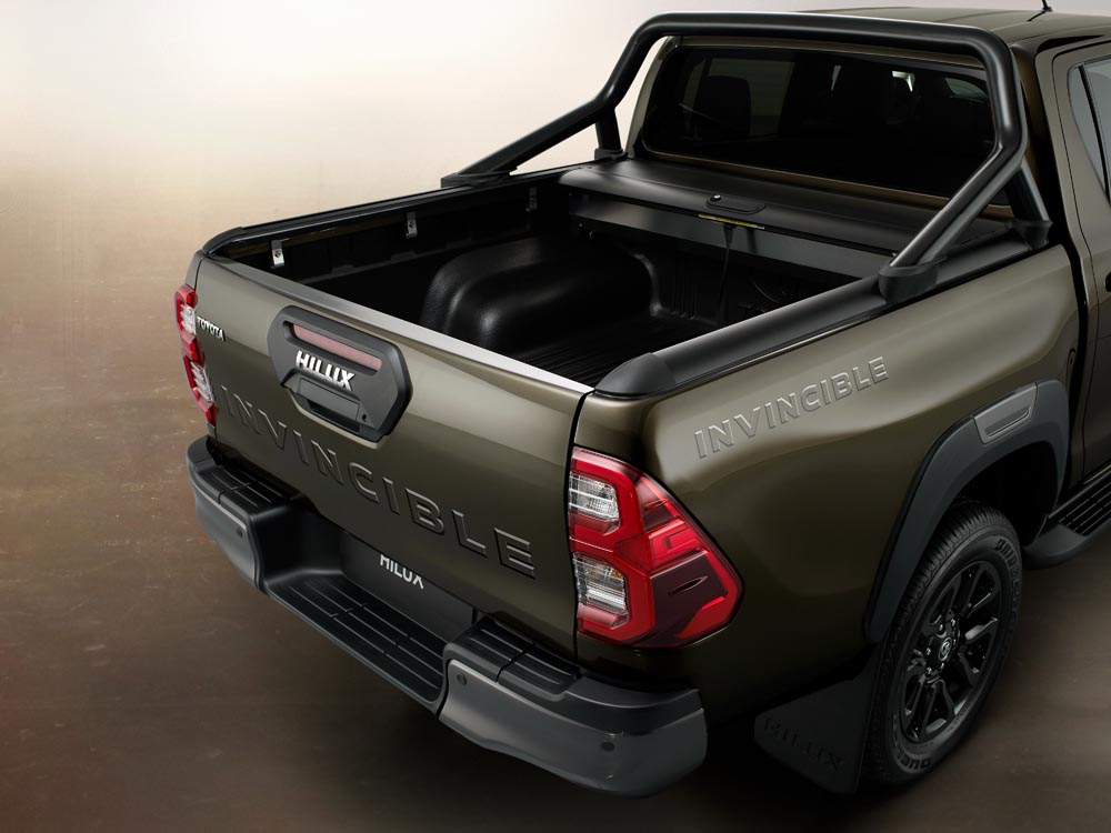 Toyota Hilux 2020 tapa caja