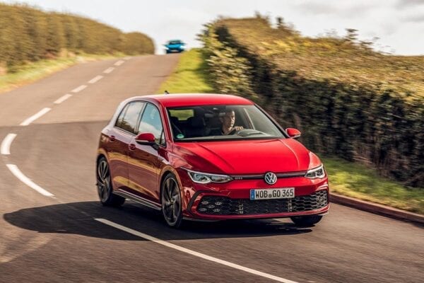 Honda Civic Type R 2021 VS Golf GTI 2021: la regla del 8