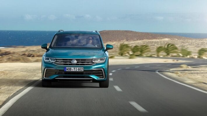 Volkswagen Tiguan 2020 morro movimiento