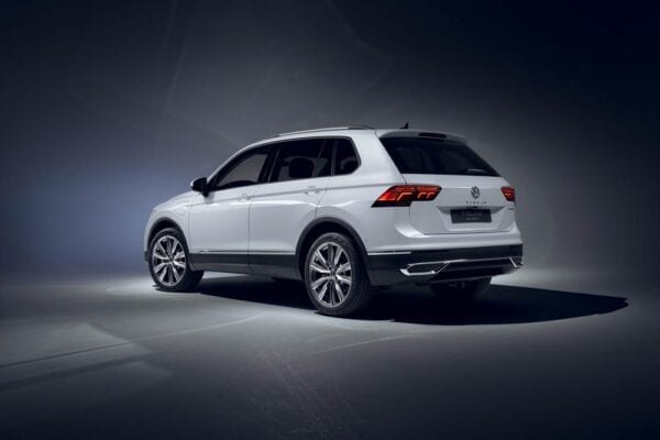 Volkswagen Tiguan 2020 ehybrid trasera