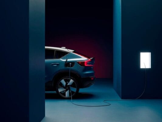 Volvo C40 Recharge enchufado