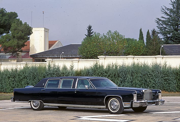  Chrysler Imperial limusina de 1974