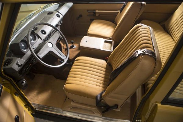 Historia del Range Rover interior 1975