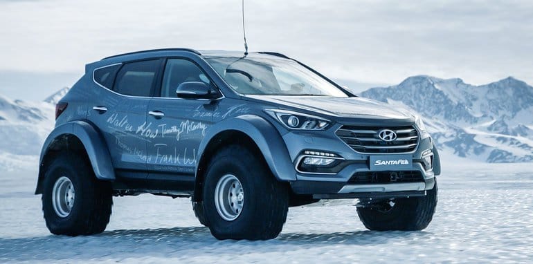 Un Hyundai Santa Fe modificado se convierte en el primer coche en cruzar la Antártida