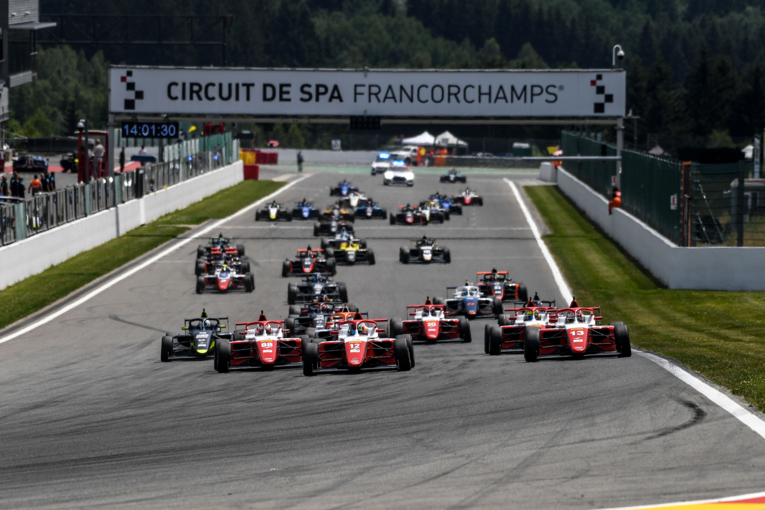 3 de 3 para Andrea Kimi Antonelli en el gran circuito de Spa-Francorchamps