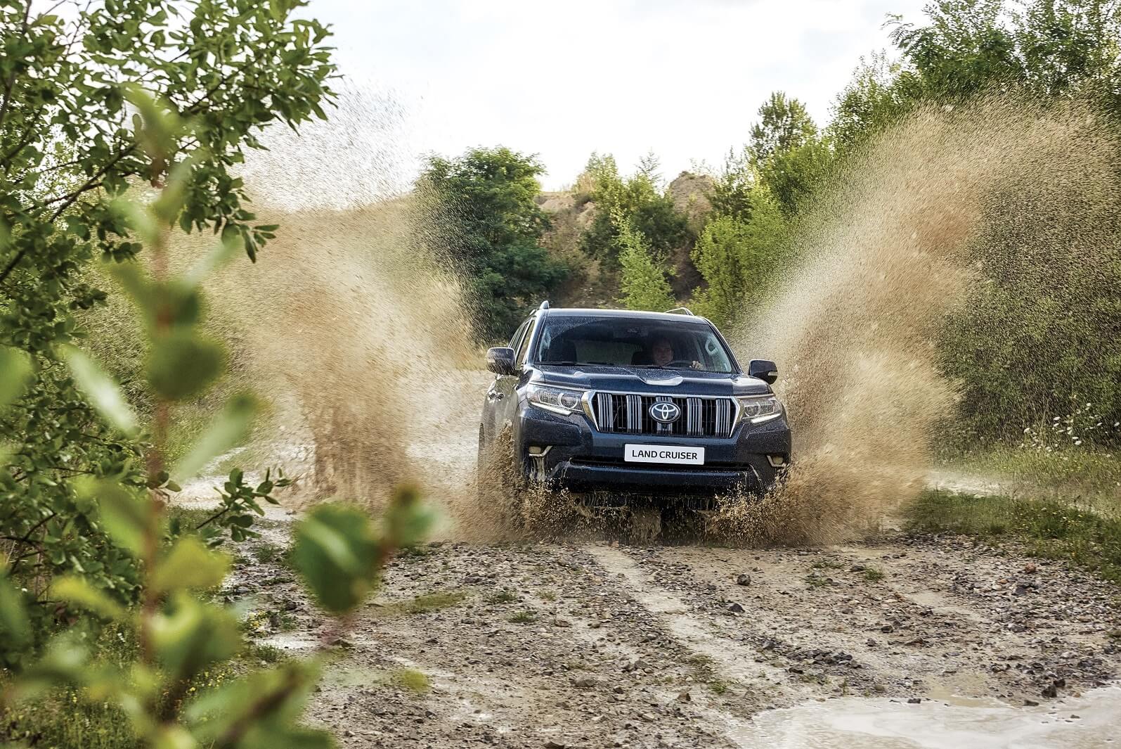 Nuevo Toyota Land Cruiser 2018, lavado de cara para uno de los últimos todoterrenos puros