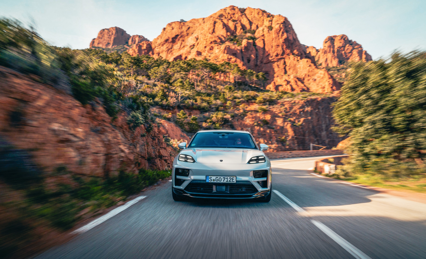 Prueba Porsche Macan eléctrico: la mejor manera de adquirir tu primer coche eléctrico