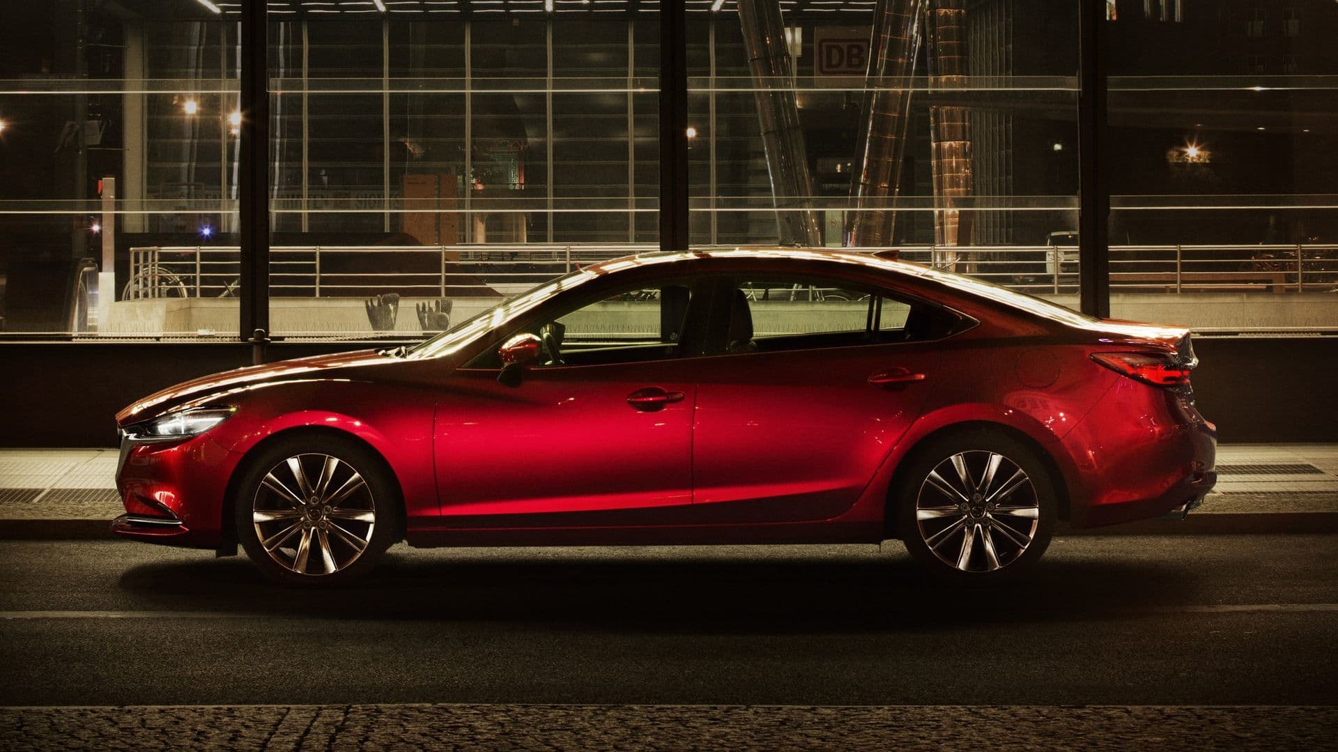 El nuevo Mazda 6 2018 hace su debut oficial en el Salón de Los Ángeles