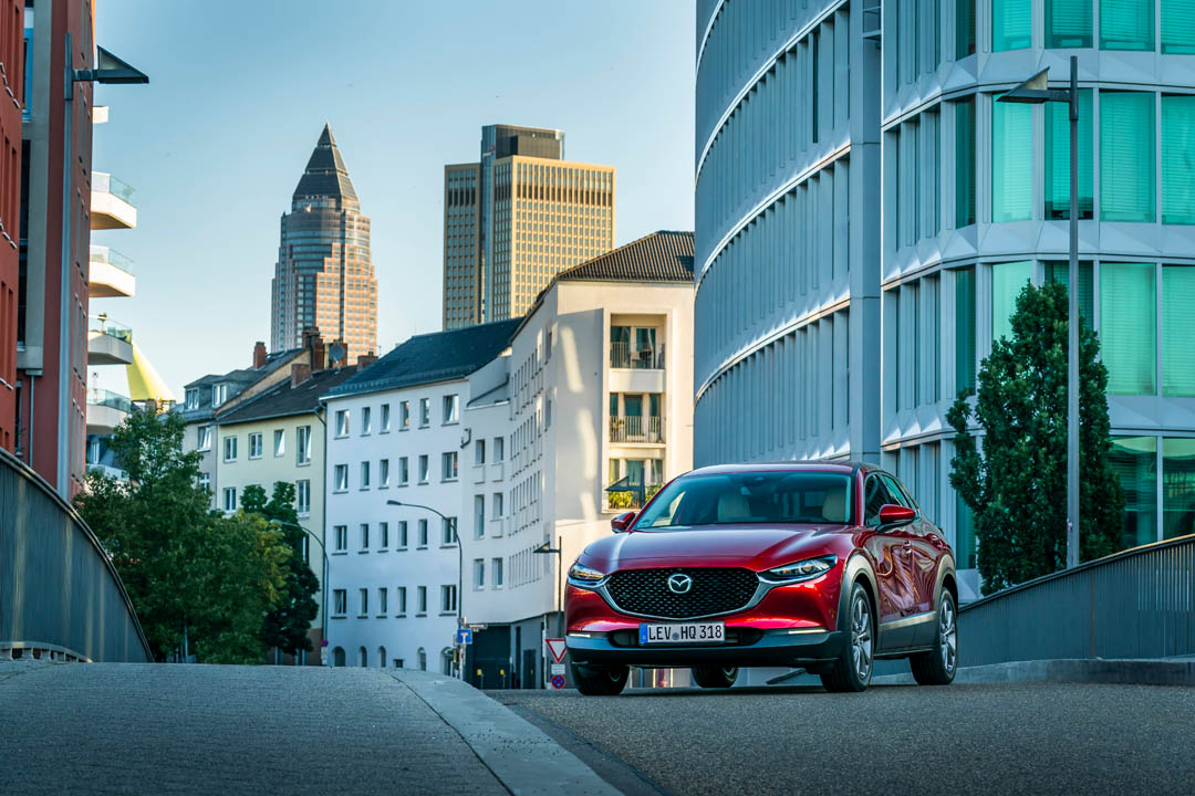 Prueba Mazda CX-30 con motor Skyactiv X, en su buena línea