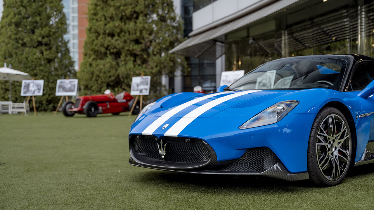 El Maserati MC 20 se presentó en un evento muy especial