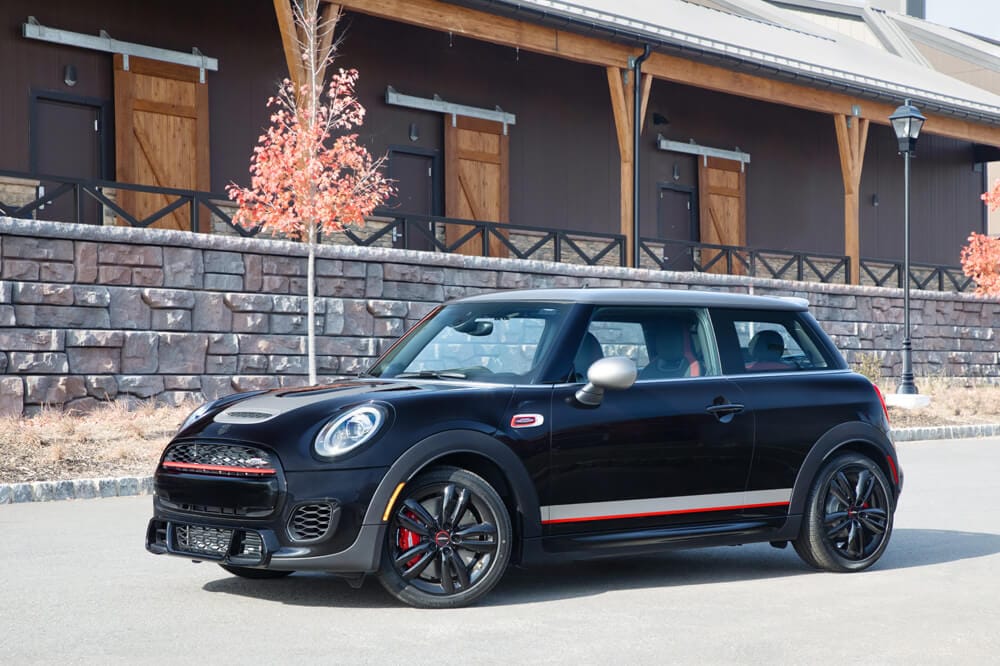 Mini John Cooper Works Knights Edition, la antesala del JCW GP