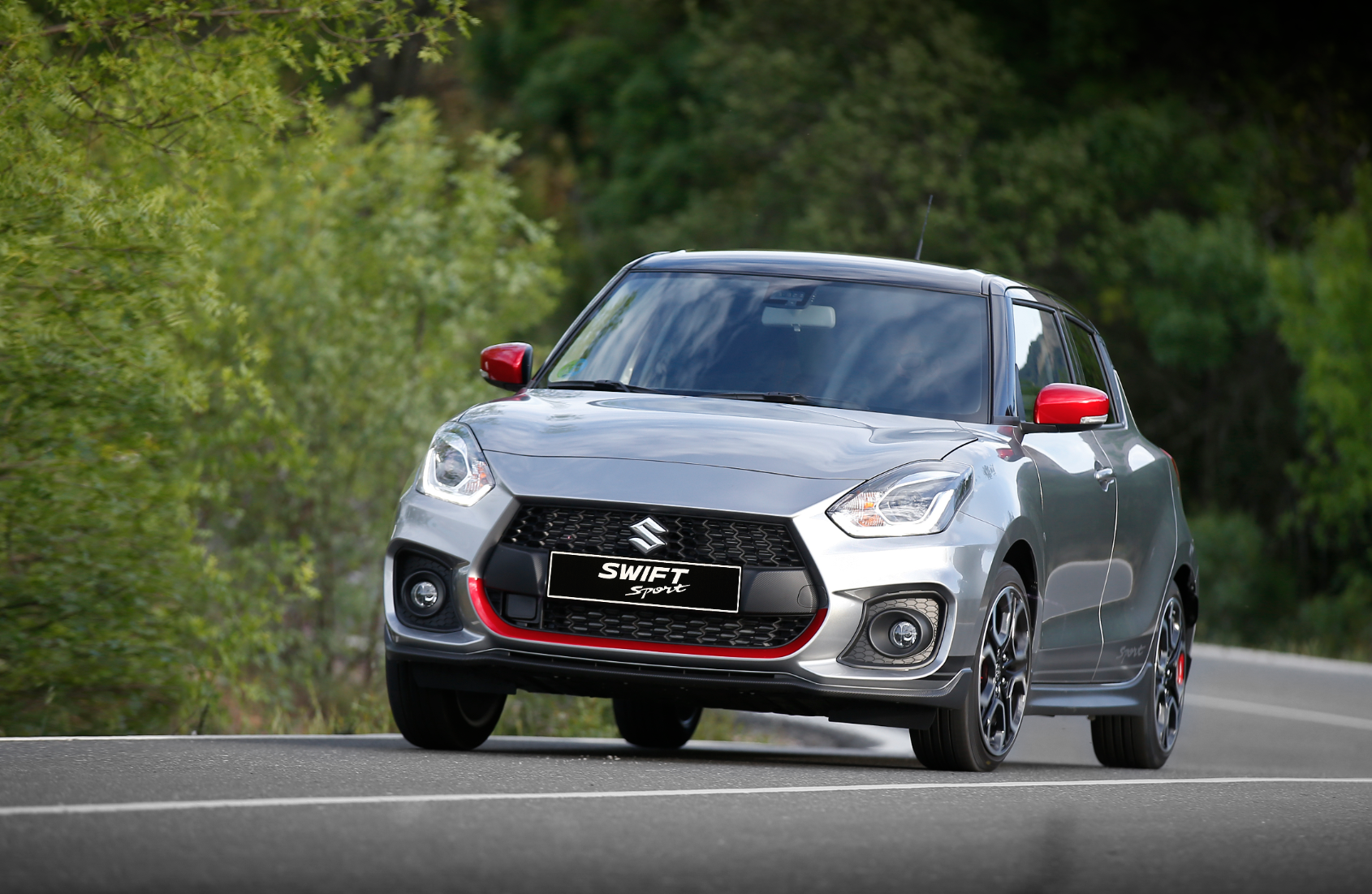 Suzuki Swift Sport: celebramos los 20 años de Suzuki Ibérica a los mandos del compacto japónes