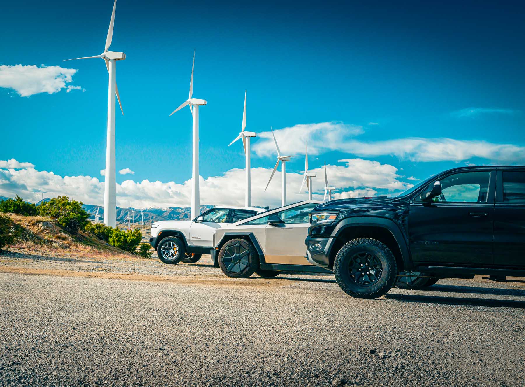 Comparativa Tesla Cybertruck x RAM1500TRX x RIVIAN R1T