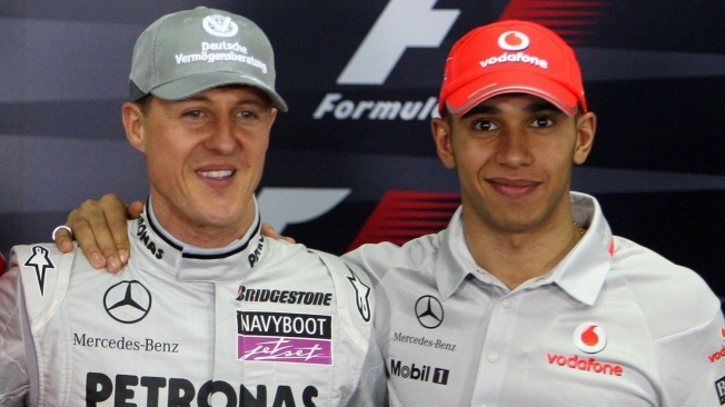 A Verstappen ya lo comparan con Schumacher y Hamilton