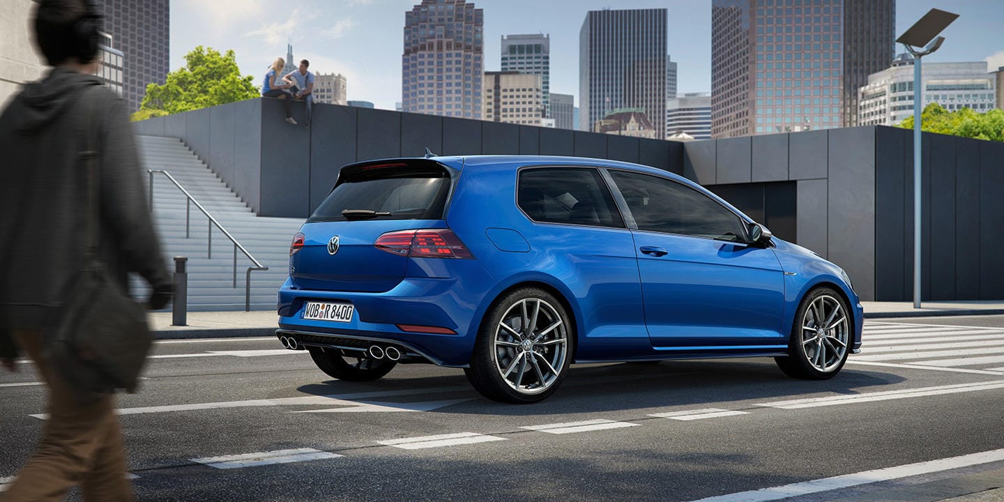 Nuevo Volkswagen Golf R: más potencia a las cuatro ruedas