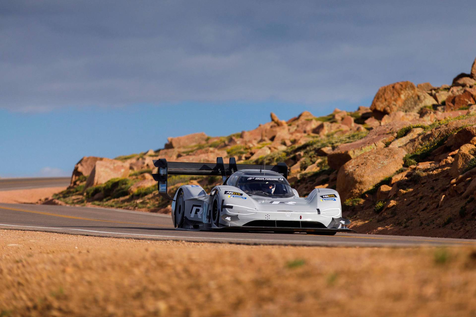 El Volkswagen ID R podría hacer tambalear el actual récord de Nürburgring